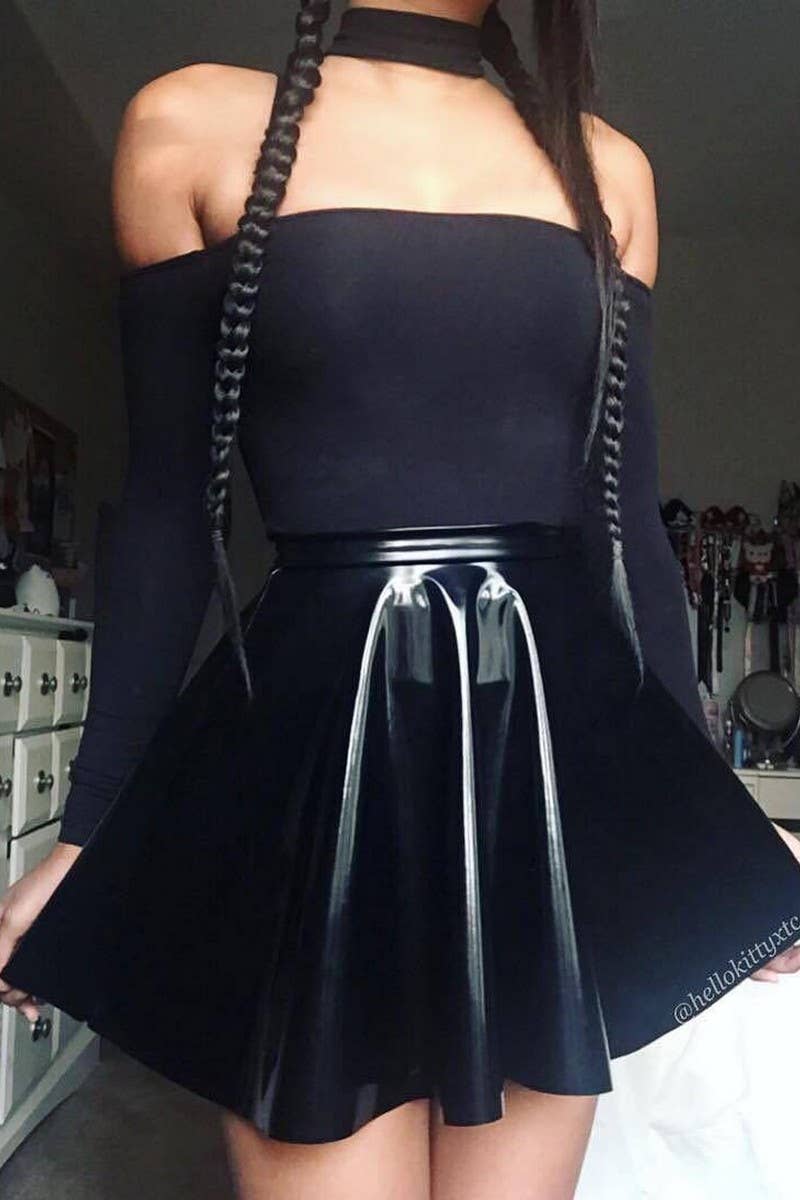 CWBSS00150_GOTHIC SHINY PU HIGH-WAIST MINI SKIRT: BLACK / (M) 1